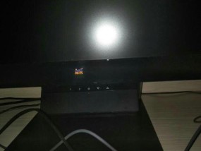 关机后显示器仍然亮着？如何快速解决？