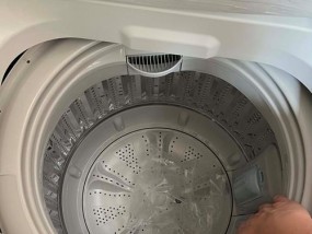 洗衣机水位过高的原因及解决方法（探究洗衣机水位异常升高的原因和可行的解决方案）