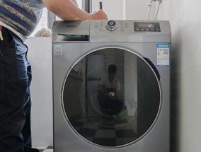 拆取洗衣机水管卡扣的步骤与技巧（轻松拆下洗衣机水管卡扣）