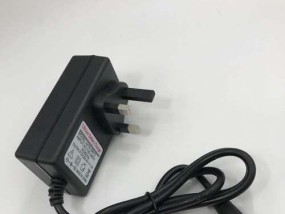 多个充电器孔的连接方法是什么？连接时需要注意什么？