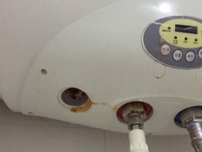 热水器漏水的修理方法大揭秘（热水器漏水修复的关键步骤及维修技巧）