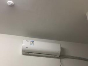 解决美的空调关不上的问题（探究故障原因及解决方法）