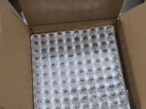 28安锂电池应配多大功率充电器？