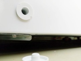 冰柜排水口打不通的解决方法（轻松解决冰柜排水口堵塞问题）