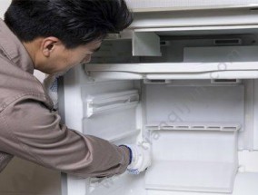 冰箱两侧发热是否正常（热的温度如何判断）