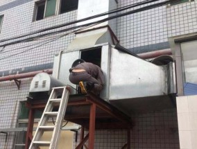 如何正确清洗金山区商用油烟机（掌握关键技巧）
