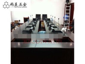 22寸显示器无边距调整方法是什么？