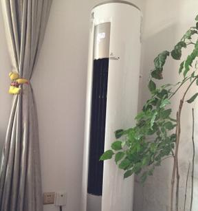 如何拆开空调柜机进行清洗（简易步骤让您轻松保持空调柜机的清洁）  第1张