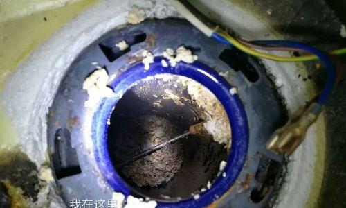 解决热水器流出黄锈的问题（有效清理黄锈的方法及预防措施）  第1张