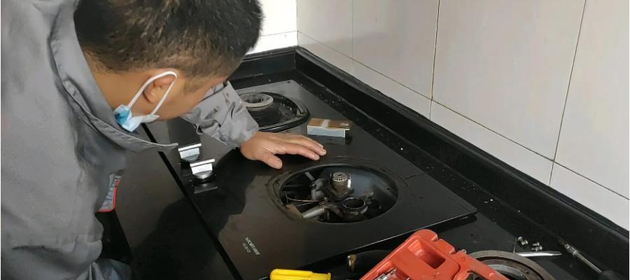 天然气灶打不着火的原因和处理方法（解决天然气灶无法点火问题的实用技巧）  第1张