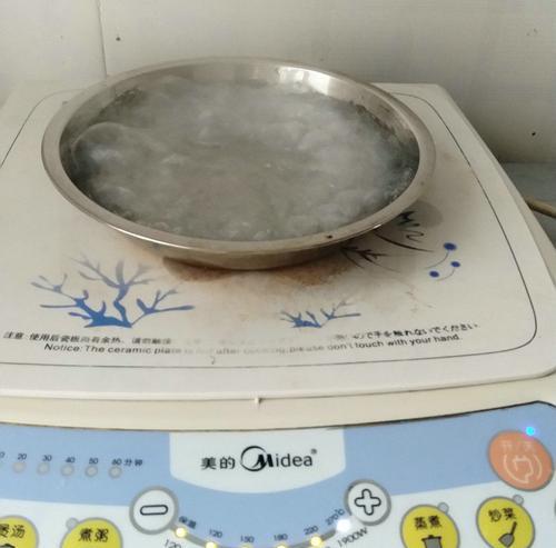 美的电磁炉不工作了？故障原因及解决方法是什么？  第1张
