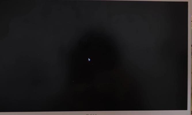 电脑开启后为何会立即黑屏？  第1张