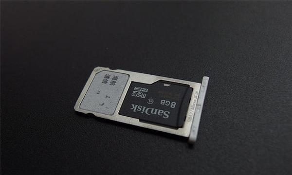一体电脑如何插入内存卡？插入内存卡后有什么变化？  第1张